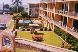 Dulkara Holiday Units - Tourism Caloundra 0