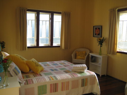 Eco Queenslander Holiday Home - Tourism Caloundra 1