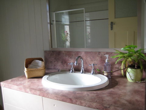 Eco Queenslander Holiday Home - Tourism Caloundra 6