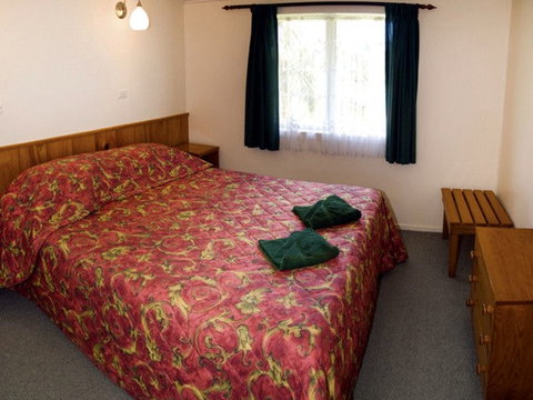 Fletcher Christian Apartments - Tourism Caloundra 1