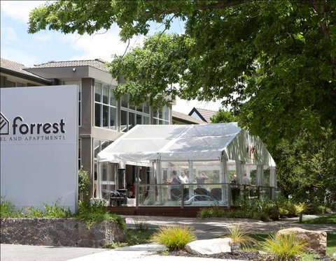 Forrest Hotel & Apartments - Tourism Caloundra 1