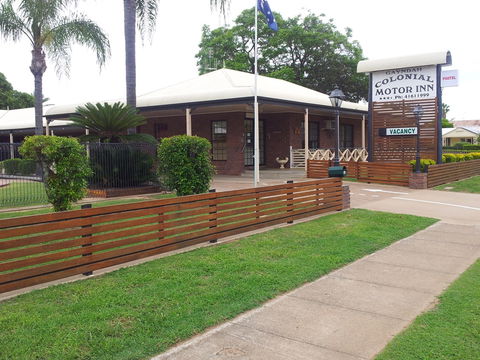 Gayndah Colonial Motor Inn - Tourism Caloundra 2