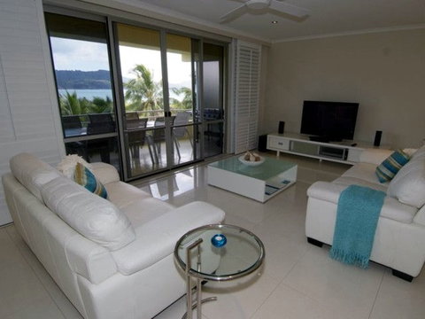 Hamilton Island Private Apartment - Poinciana - Tourism Caloundra 1