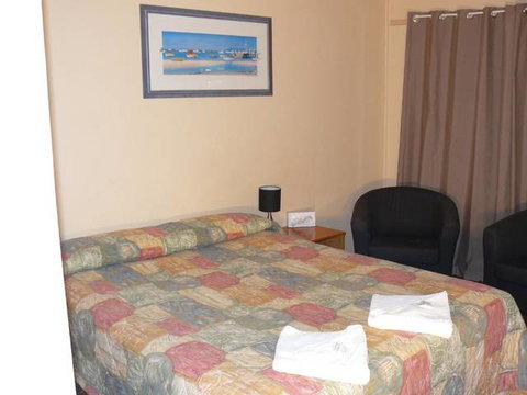 Jurien Bay Hotel Motel - Tourism Caloundra 2
