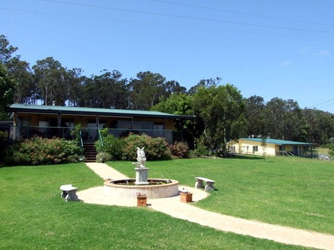 Kalaru Lodge Cottages - Tourism Caloundra 0