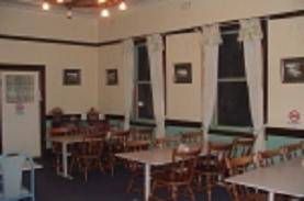Kandos Motel - Tourism Caloundra 1