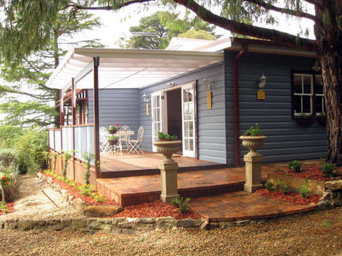 Varenna - Luxury Leura Accommodation - Tourism Caloundra 0