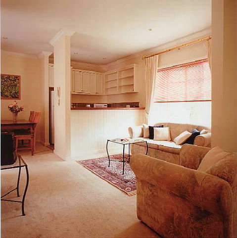 Magnolia Court Boutique Hotel - Tourism Caloundra 4