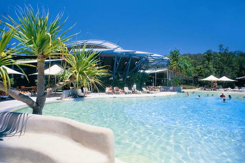 Mercure Kingfisher Bay Resort - Tourism Caloundra 0