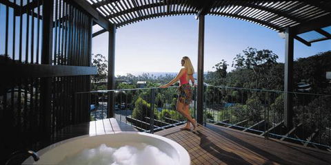 Mercure Kingfisher Bay Resort - Tourism Caloundra 5