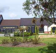 Mick O'Sheas Irish Pub Motel - Tourism Caloundra