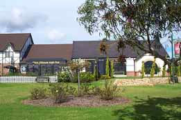 Mick O'Sheas Irish Pub Motel - Tourism Caloundra 0