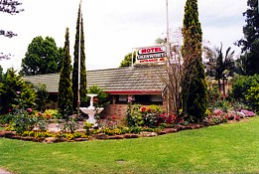 Motel Glenworth - Tourism Caloundra 0