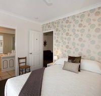 Mt Coolum Retreat 'A Bed  Breakfast' - Tourism Caloundra