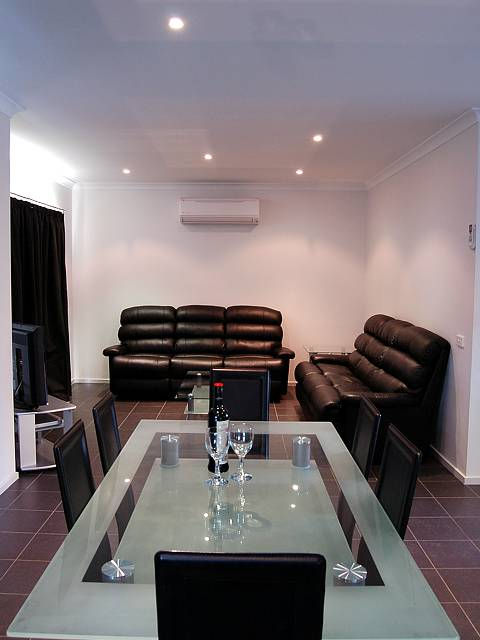 Phillip Island Surf & Circuit Accommodation - Tourism Caloundra 3