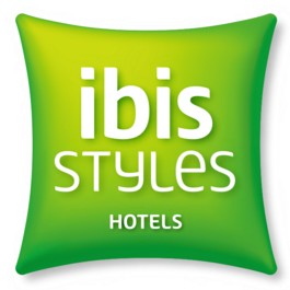 Ibis Styles Cairns - Tourism Caloundra 0