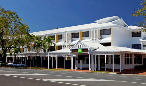 Ibis Styles Cairns - Tourism Caloundra 2