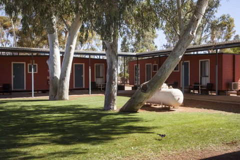 Curtin Springs Wayside Inn - Tourism Caloundra 14