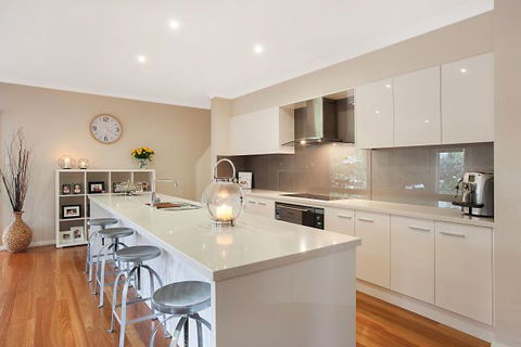 Villa Saachi - Tourism Caloundra 12
