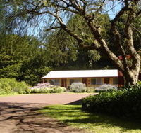 Twelve Apostles Motel  Country Retreat - Tourism Caloundra