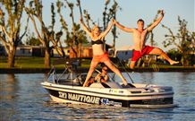 DC On The Lake - Tourism Caloundra 3