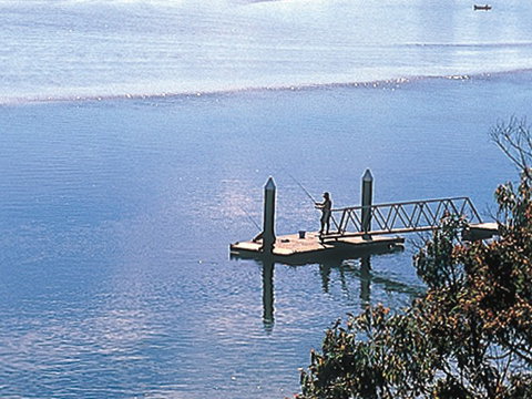Riviere On Golden Beach - Tourism Caloundra 2