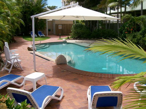 Riviere On Golden Beach - Tourism Caloundra 4