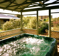 Rock of Ages Cottage BB - Tourism Caloundra