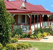 Rock-Al-Roy Bed  Breakfast - Tourism Caloundra