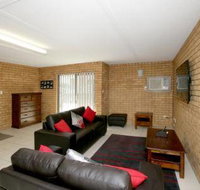 Salmon Apartment - Tourism Caloundra