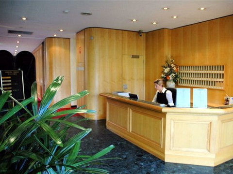 Sandown Regency & Serviced Apartments - Tourism Caloundra 1