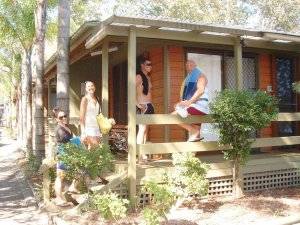 Shelly Beach Cabins - Tourism Caloundra 2