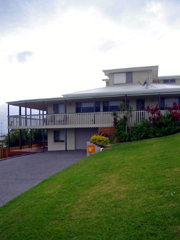 Solitary Islands Lodge - Tourism Caloundra 1