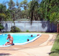 Stuart Caravan  Cabin Park - Tourism Caloundra