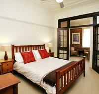 The Bank Guesthouse - Tourism Caloundra