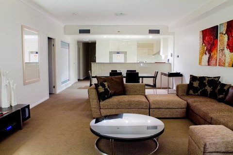 The Bay Apartments - Tourism Caloundra 0