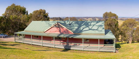 The Bryn At Tilba - Tourism Caloundra 0