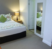 The Manor Apartment Hotel - Tourism Caloundra