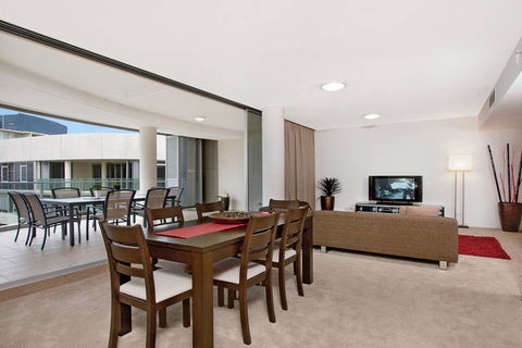 Tweed Ultima - Tourism Caloundra 2