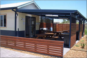 Two Shores Holiday Village - Tourism Caloundra 3