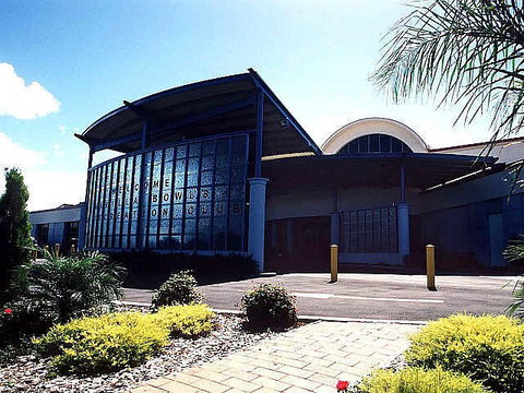 Warilla Bowls & Recreation Club - Tourism Caloundra 0