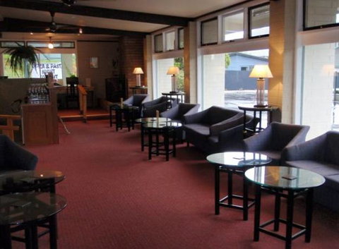 West Coaster Motel - Tourism Caloundra 0
