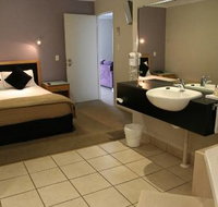 Windmill Motel and Reception Centre - Tourism Caloundra