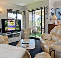 WOMBATS BB - Apartments - AAA 3.5 rated Gosford - Tourism Caloundra