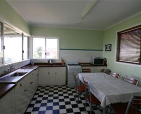 Morrison Cottage - Tourism Caloundra 2