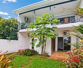Beach View Holiday Villa - Tourism Caloundra 1
