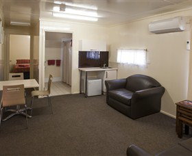 Curtin Springs Wayside Inn - Tourism Caloundra 7