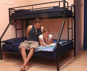 Haven Backpacker Resort - Tourism Caloundra 4