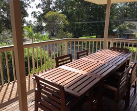 Narrawallee Holiday House - Tourism Caloundra 0