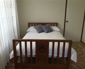 Narrawallee Holiday House - Tourism Caloundra 4